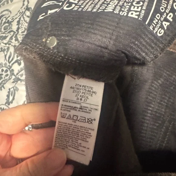 GAP Vintage Slim High Rise Corduroy Pants – Brown – Size 4P Petite - Picture 6 of 6